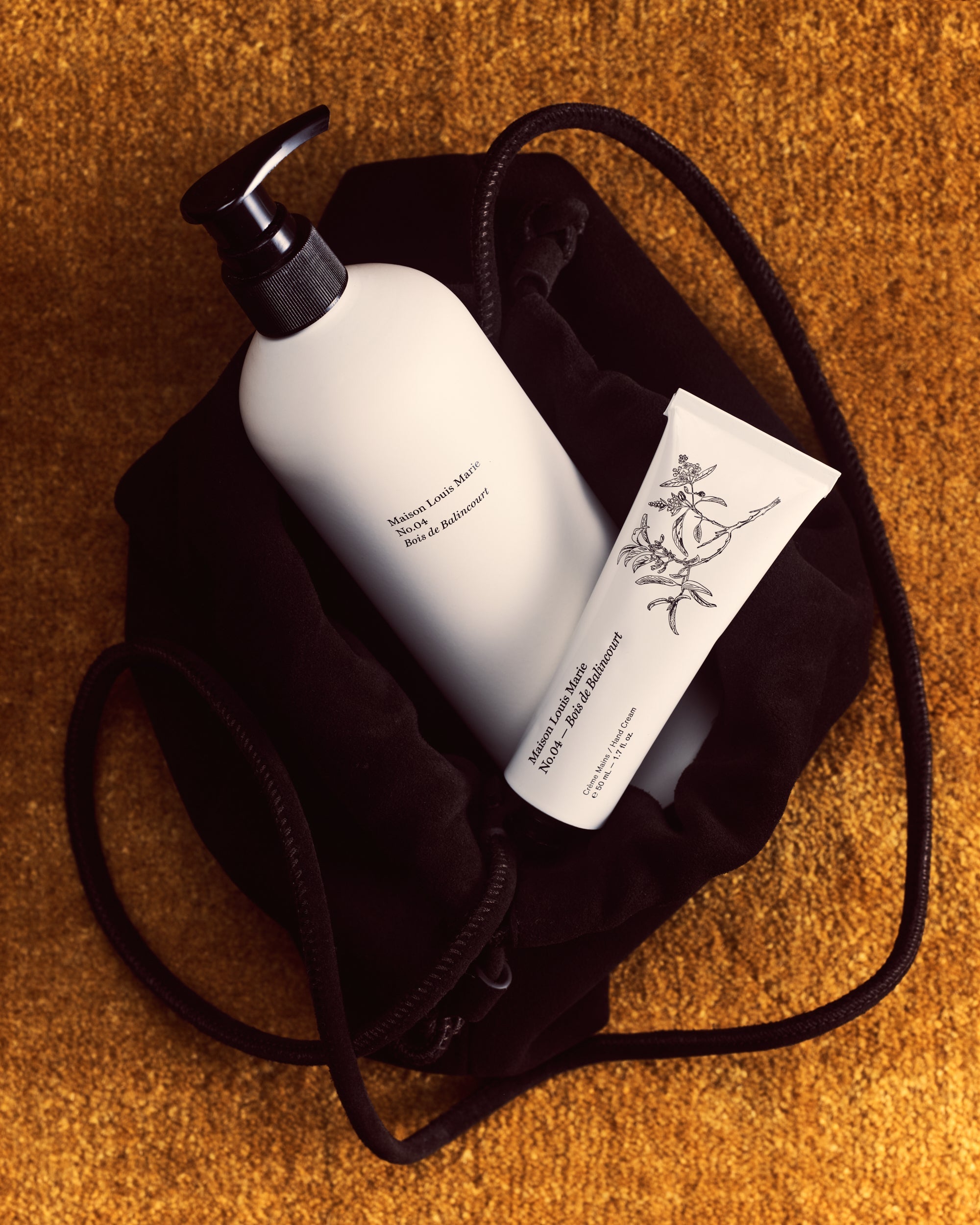 【Maison Louis Marie】ボディローション No4（237ml） Body Lotion - No.04 Bois de Balincourt – Maison Louis Marie